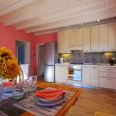 מלון דירות Casa Del Sole 4*