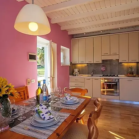 Casa Del Sole מלון דירות