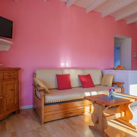 Casa Del Sole Aparthotel Colico